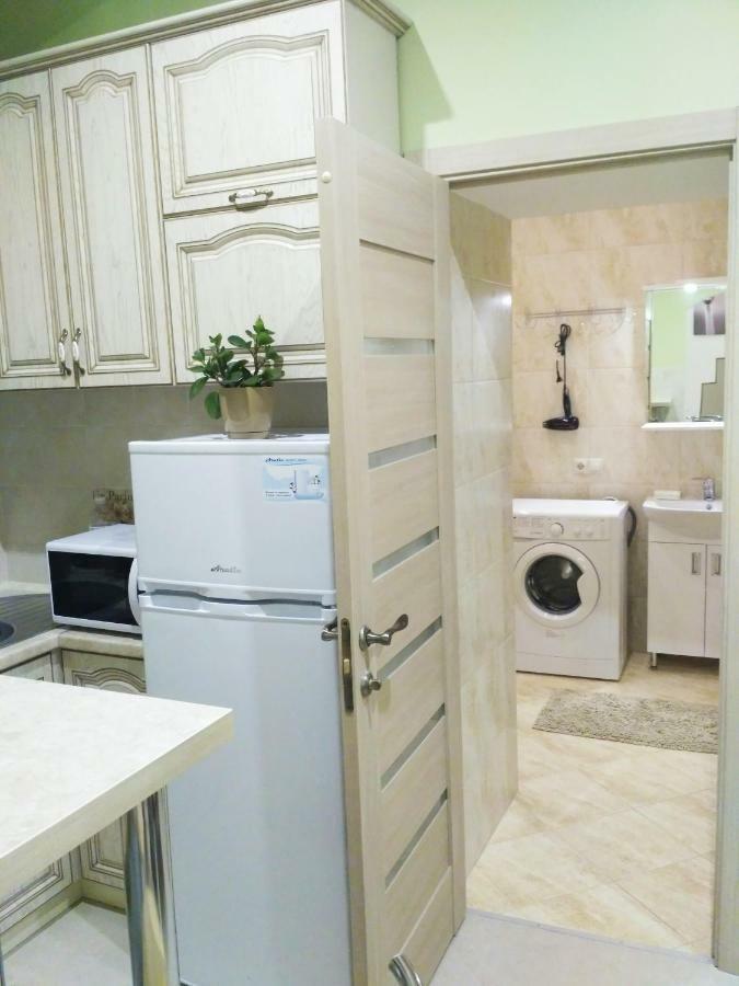 Apartment M&K In The Center ลวีฟ ภายนอก รูปภาพ
