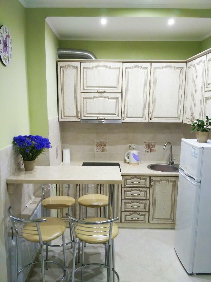 Apartment M&K In The Center ลวีฟ ภายนอก รูปภาพ