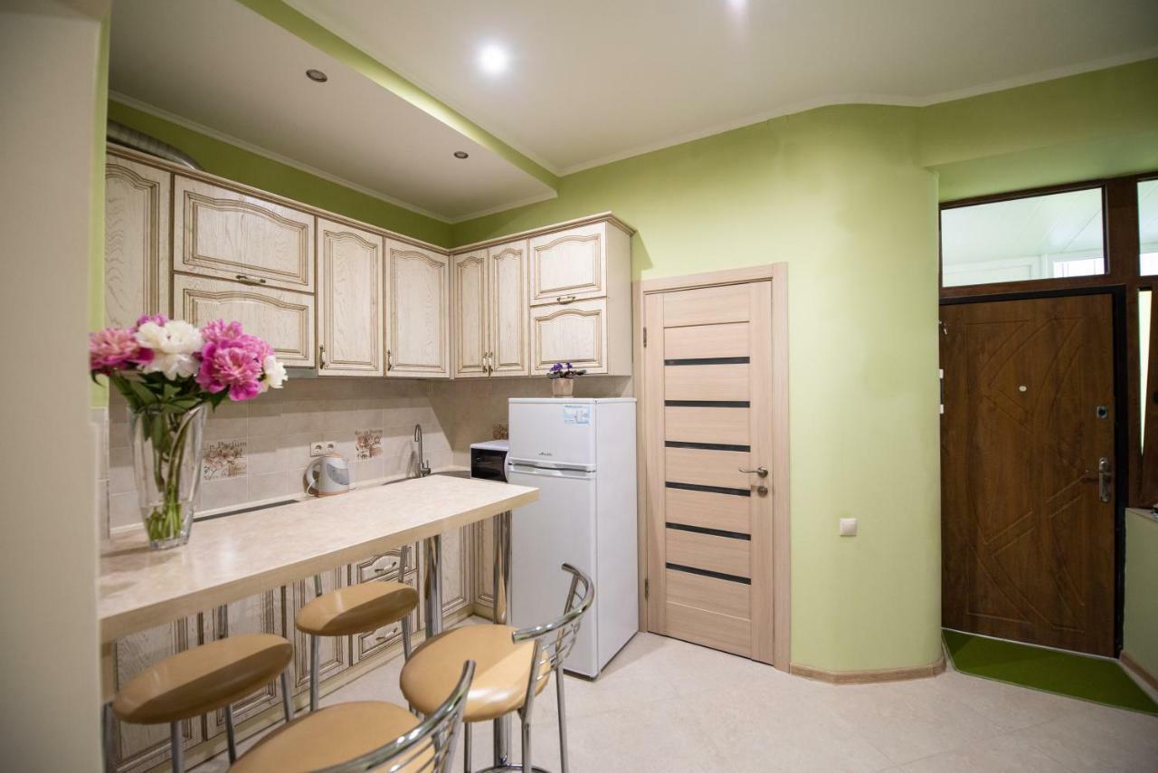 Apartment M&K In The Center ลวีฟ ภายนอก รูปภาพ